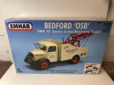 Emhar Bedford 'OSB' 5-ton Recovery Tow Truck 1/24 Model Kit NEW OPEN BOX RARE