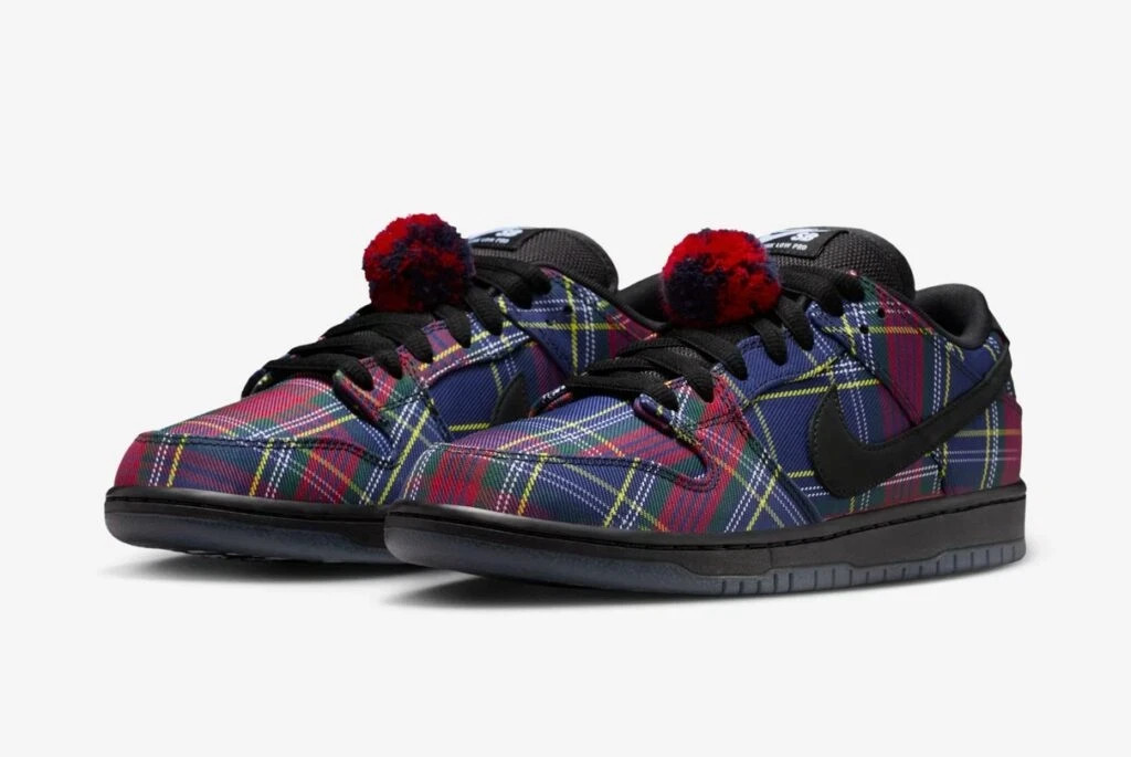 Nardwuar × Nike SB Dunk Low Pro QS Tartan II1493-600 Men's US3-14 Nardwuar × Nike SB Dunk Low Pro QS Tartan II1493-600 Men's US3-14