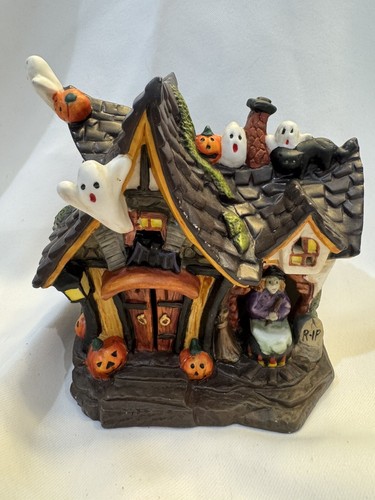 Vintage SPOOKY HOLLOW HALLOWEEN HOUSE Ceramic Pumpkins Ghost Witch Out Front