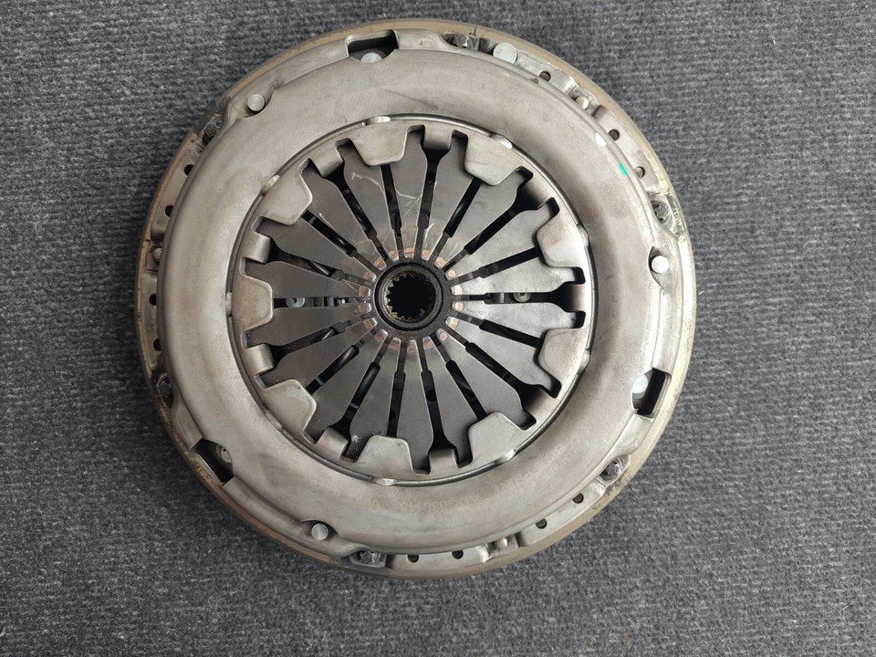 Kit de embrague de volante de inercia mini doble masa 7535599 BMW Cooper One R50 R52 1,6 mascotas Foto 2 de 4