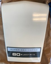 OMC JOHNSON EVINRUDE SUPER SEAHORSE COVER 60 ELECTRIC PART 381554