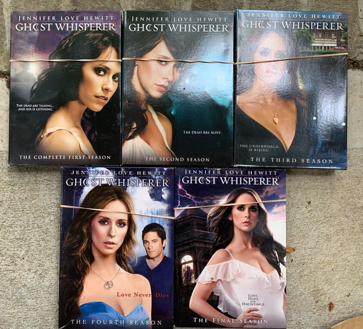Ghost Whisperer The Complete Series 1-5 set Seasons 1 2 3 4 5 DVD