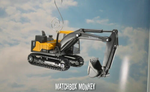 Altri modellini statici di veicoli New-Ray scala 1:87 per Volvo