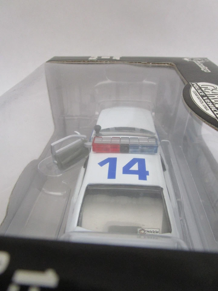 Gearbox Chevy Impala Diecast 1:43 Scale Cocoa Beach Florida Police Department - Image 2 of 4