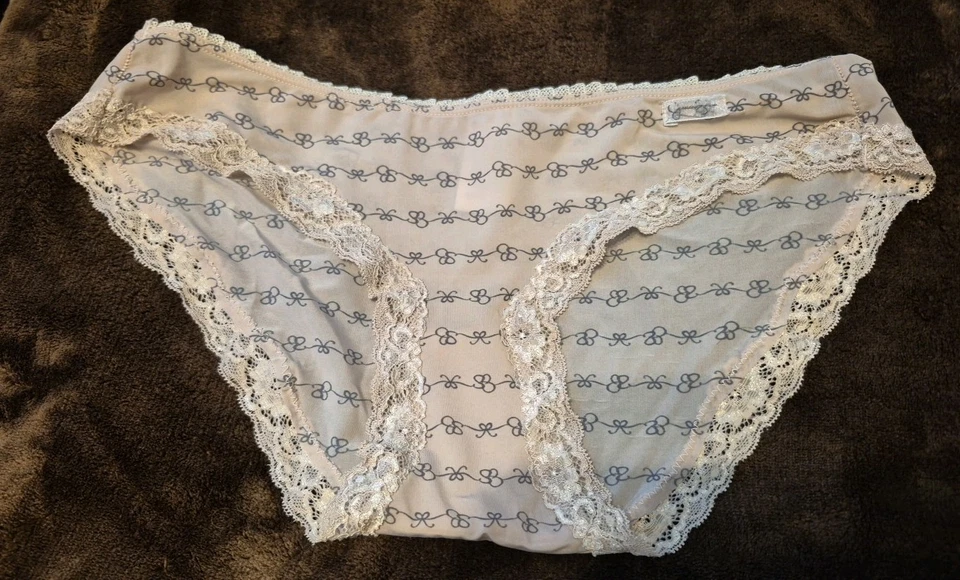 3PK, 1 VS Hiphugger (M), 1 Bikini (M) Nuevo con Etiquetas, 1 Bikini Jessica Simpson (M) Foto 2 de 4