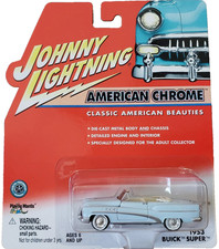 Johnny Lightning 1953 Buick Super American Chrome pressofuso 1:64 azzurro