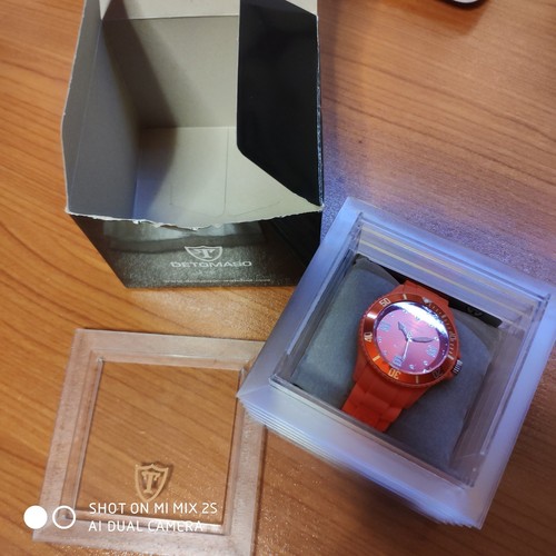 Orologio De Tomaso In Silicone Arancione Unisex Nuovo | eBay