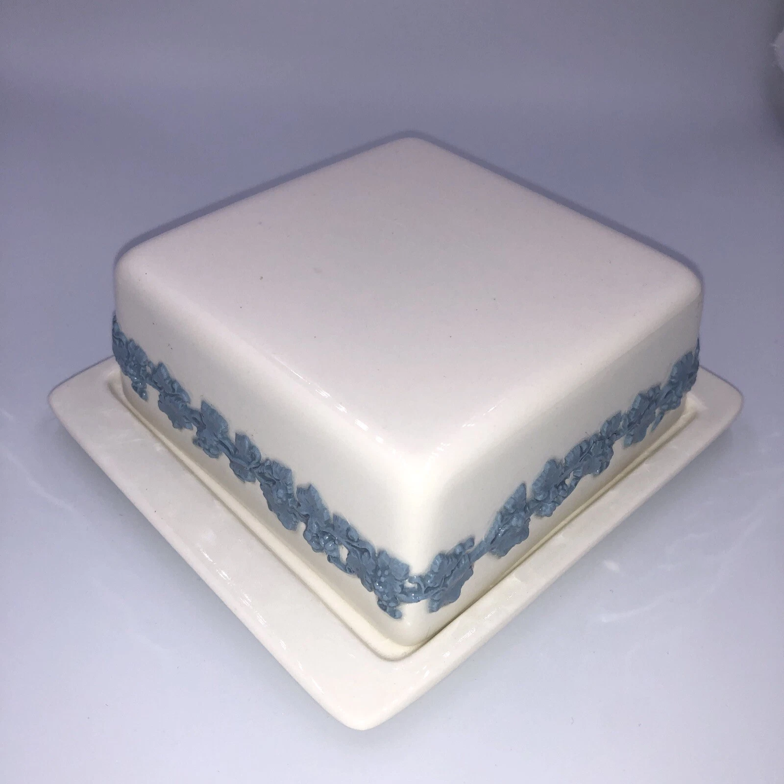 WEDGWOOD QUEENSWARE LAVENDER ON CREAM EMBOSSED 2PC SQUARE BUTTER DISH