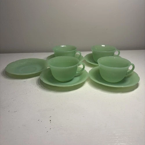 Fire King Jadeite Alice Floral Cup & Saucer set of 4 & 1 Saucer
