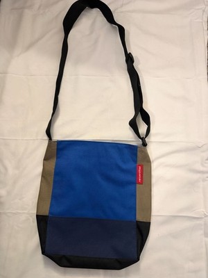 Reisenthel Shoulderbag Tote Bag with Bonus Pouch Water Repellent 