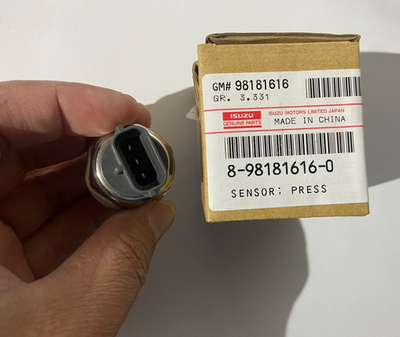 メル16761 ISUZU D-MAX Genuine Fuel Pressure Sensor 8981816160 | eBay