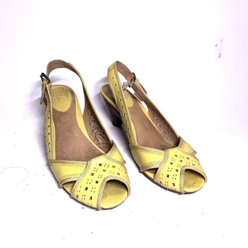 frye slingback