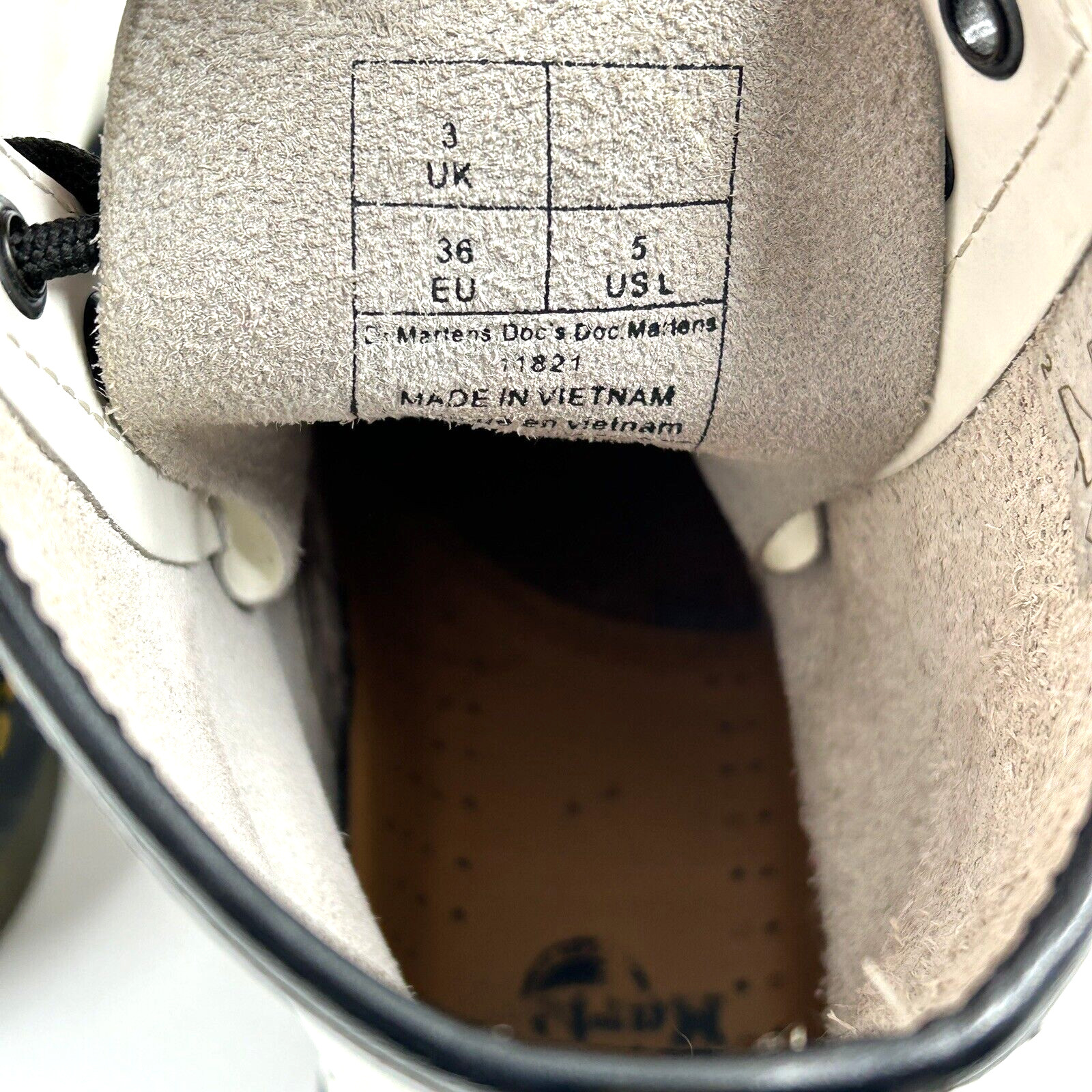 Doc Dr Martens Air Wair 11821 White Boots 8 Eyelet US Women’s Size 5 thumbnail 18