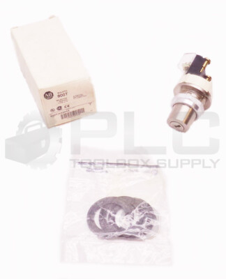 NEW ALLEN BRADLEY 800T-H3304A / T SELECTOR SWITCH W/ 800T-XA/ D BLOCK *READ*