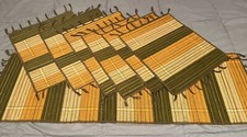 Set 6 Woven Straw Placemats w/Matching Runner Gold/Sage Reversible Fringed