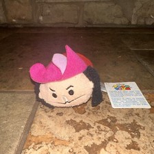 Disney Tsum Tsum Captain Hook Peter Pan 3.5  Mini Plush Toy Villain Pirate