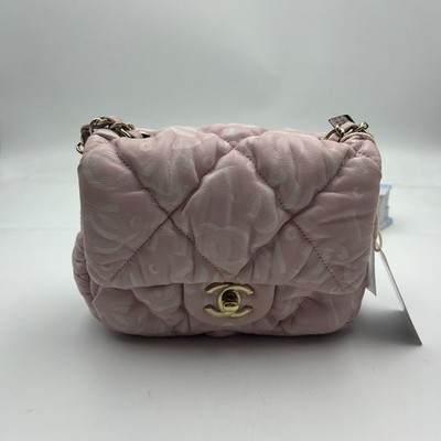H2 Chanel 22N Ski Series Puff Pink Square Fatty 05304