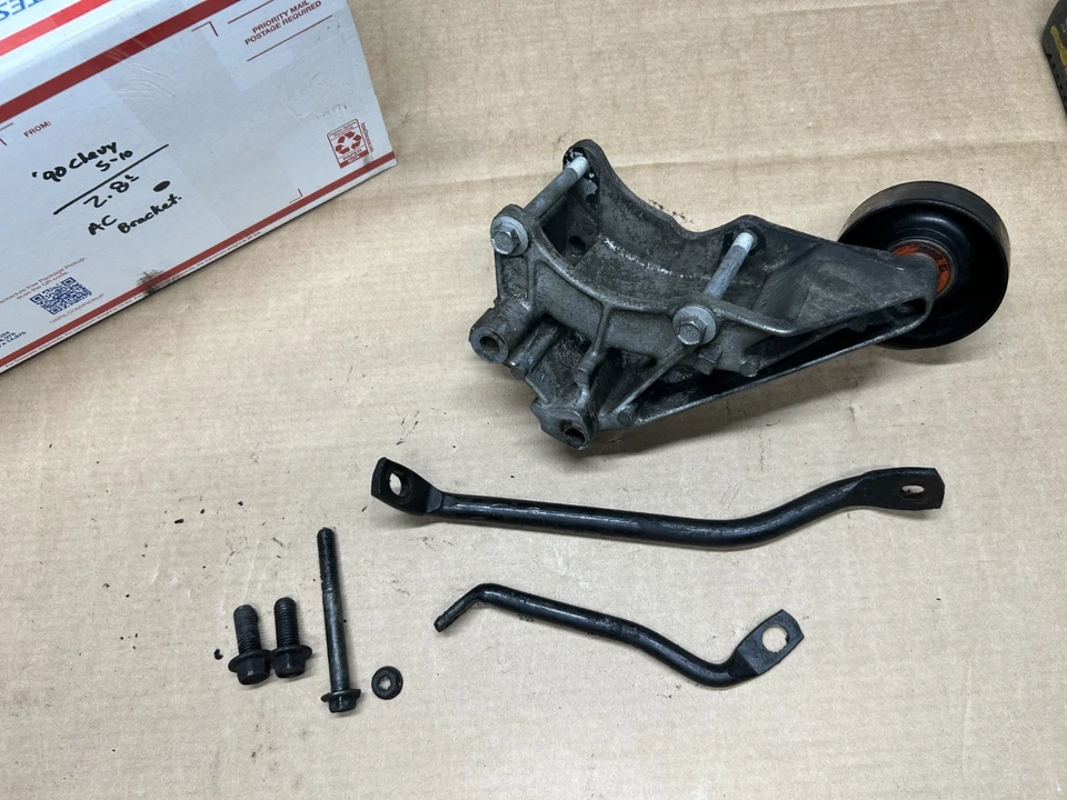 87-93 Chevy S-10 Little Blazer - 2.8L AC AIRE ACONDICIONADO GM SOPORTE 14094130 Foto 4 de 4