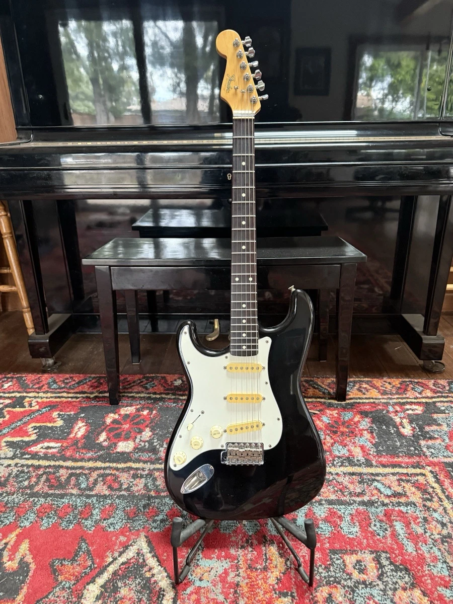 Fender Stratocaster Left-Handed Electric Guitars | eBay