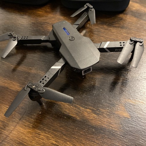 Drone with Camera 1080p HD/FPV/Adjustable Lens/Foldable/Night Vision - Picture 11 of 11