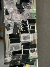 APPLE iPhone Lot of 100+ screens replacement parts 5, 6, 6+, 5s, 5c, 7 NEW USED