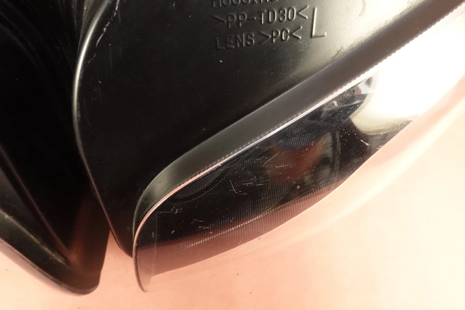 01-05 YAMAHA FZ1 FZ1000 FZ 1000 FZS10 FARO DELANTERO FARO Foto 2 de 4