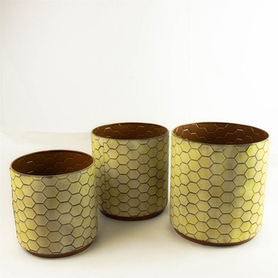 Set of 3 Nesting Decorative Planters Graduating Sizes Indoor