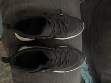 Jlo Black Women shows Size 9