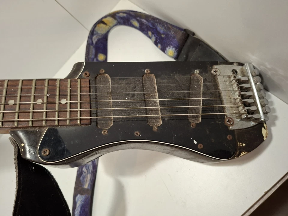 Sinsonido Electric Guitar - Image 3 of 4