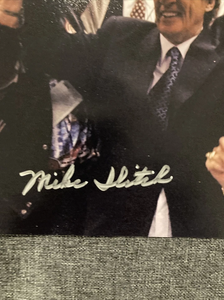 MIKE ILITCH SIGNED AUTOGRAPH 8X10 PHOTO DETROIT TIGERS RED WINGS PSA/DNA COA - Image 2 of 4