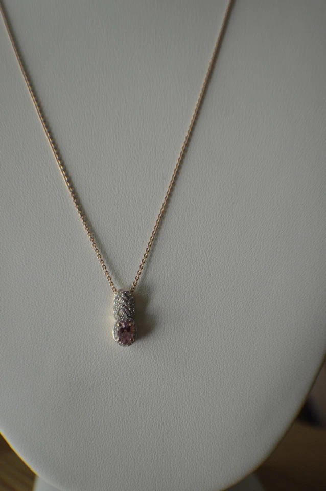 Colgante de diamantes/espinela rosa AAA 0,70 quilates con cadena de 20" 18 k RG sobre plata fina Foto 2 de 4