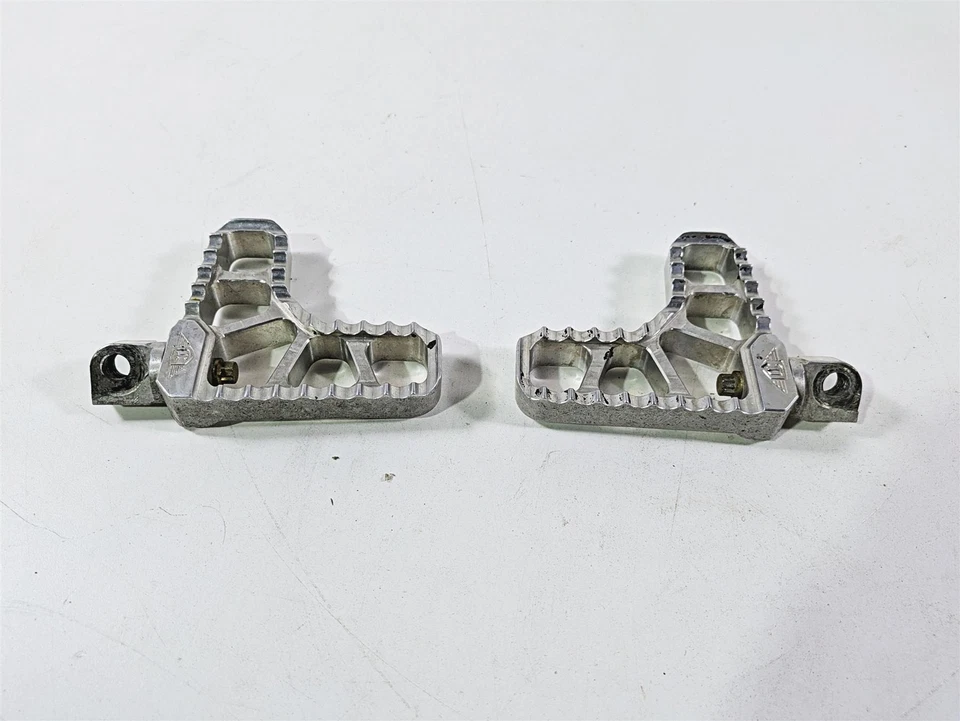 Harley FXDL Dyna Low Rider Joker Machine 2014 estriberas de talón dentado 08-62-1 Foto 3 de 4