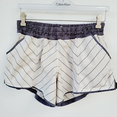 Lululemon Shake & Break Short Slalom Stripe Angel Wing  Soot Light size 6