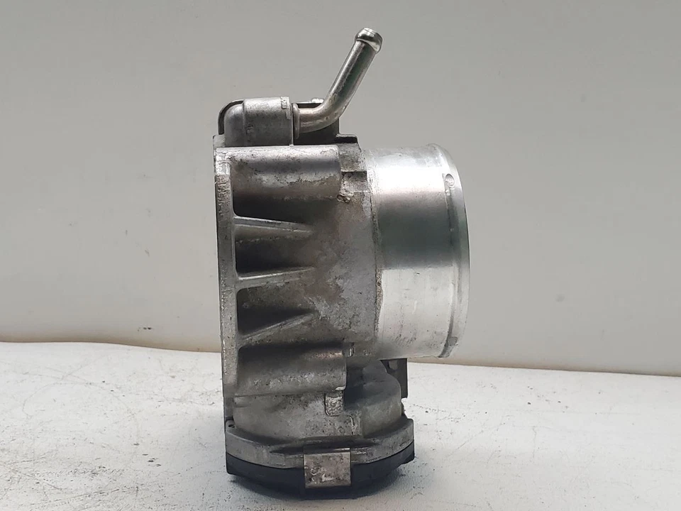 Корпус дроссельной заслонки 2013 Kia Optima 2,4 л VIN 7 8-значный - Изображение 4 из 4