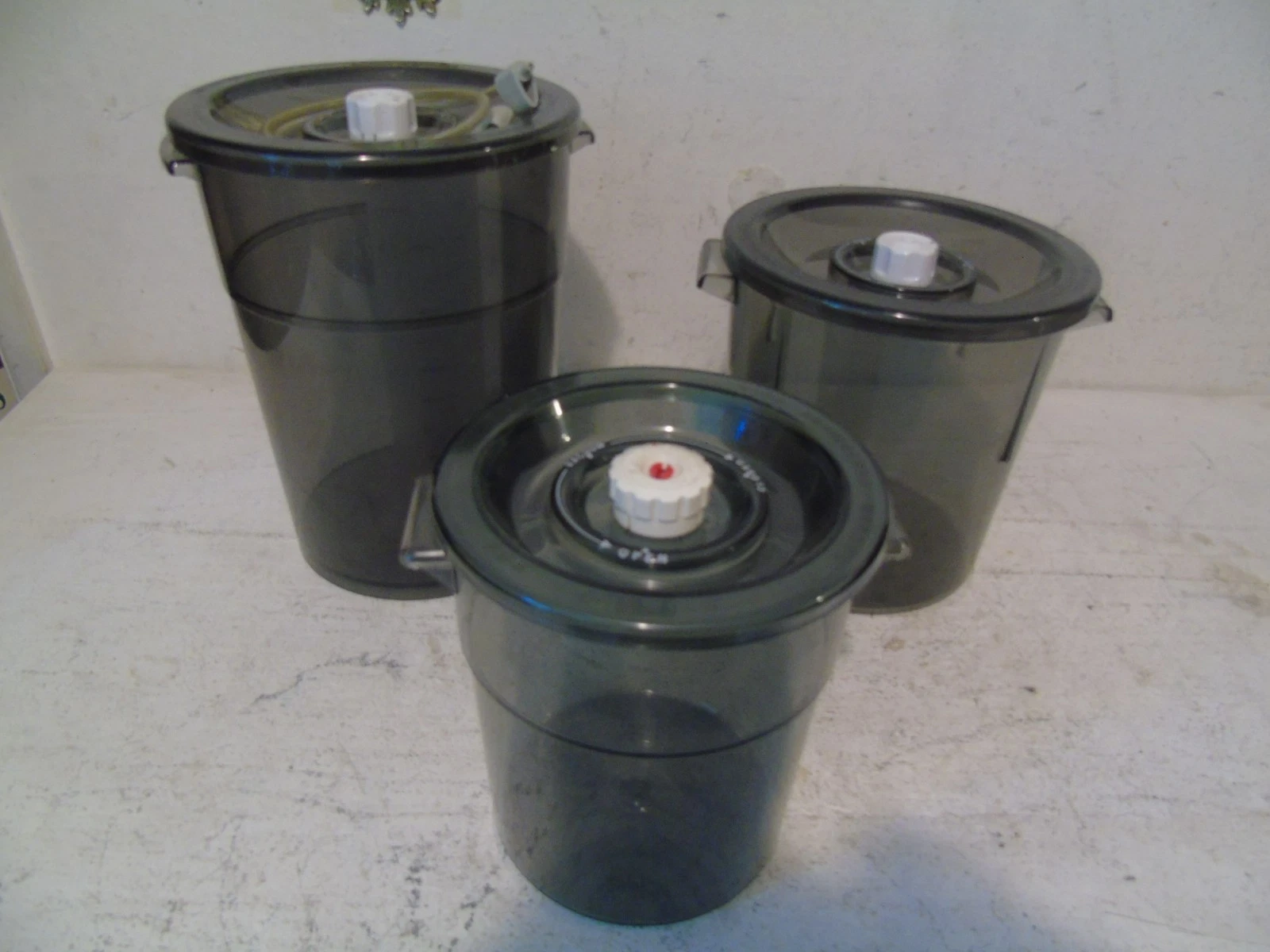 Lot of 3 Foodsaver Quart Canisters
