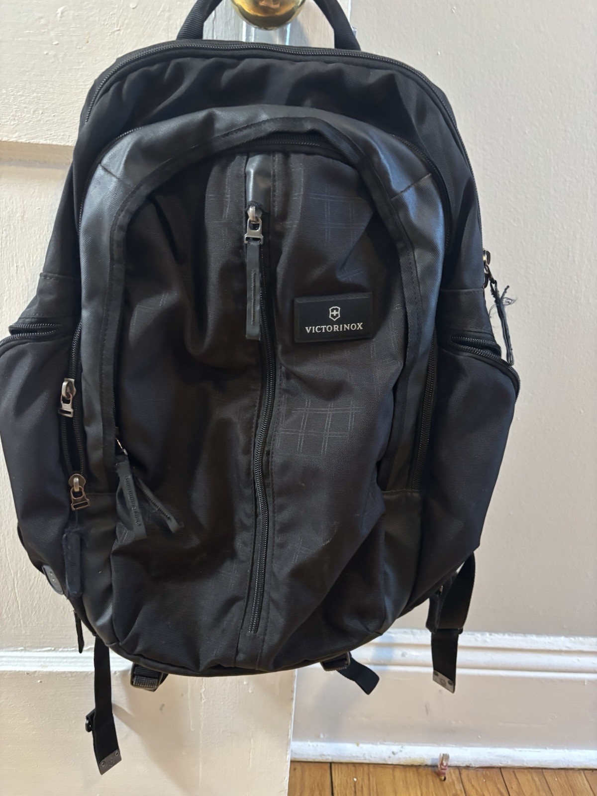 Zip Closure Padded Adjustable Strap Pockets