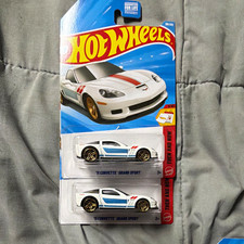 Hot Wheels '11 Corvette Grand Sport White 1:64 Diecast Unopened