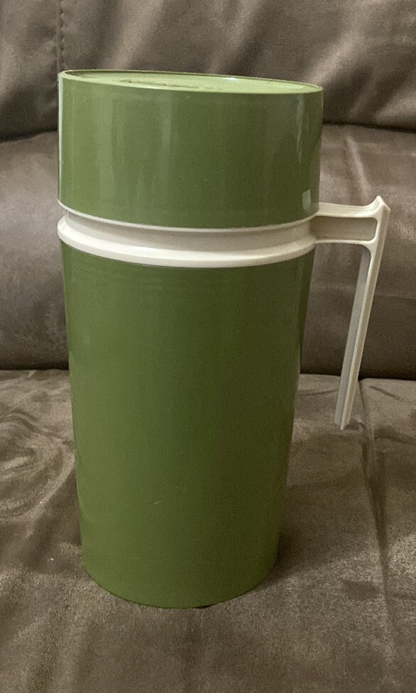 Thermos Vintage Pint Size Model 7202 Green Insulated Travel Thermos King  Seeley