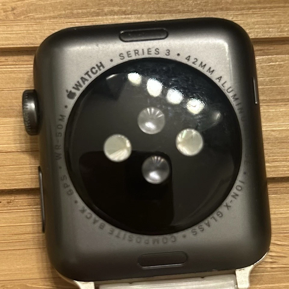 Apple Watch Series 3 42mm Black Sport Band - Space Gray (Cellular) (MTGT2LL/A) - Image 3 of 4