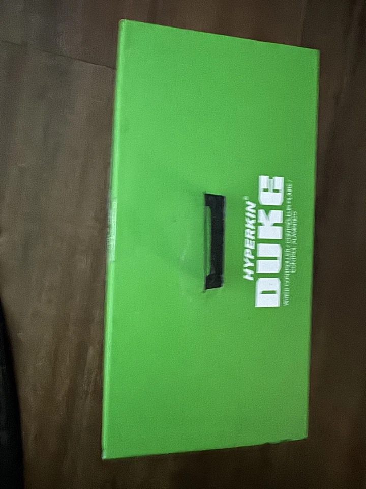 Hyperkin Duke Green Xbox/Pc Controller. BRAND NEW RARE - Image 2 of 2