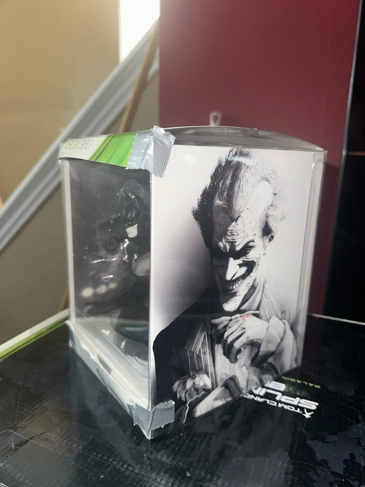 Batman: Arkham City -- Collector's Edition (Microsoft Xbox 360, 2011) - Image 3 of 4