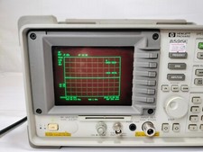 週末特価スペクトラムアナライザ HP 8595E 9kHz-6.5GHz 動作品 ☆hp 8595E・スペクトラムアナライザ／SPECTRUM ANALYZER・9kHz-6.5GHz