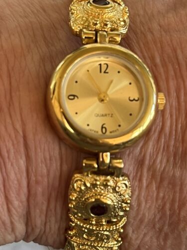 Sterling Silver Ladies Watch Genuine Gemstones 8” Bracelet New Battery No Wear - Picture 4 of 13