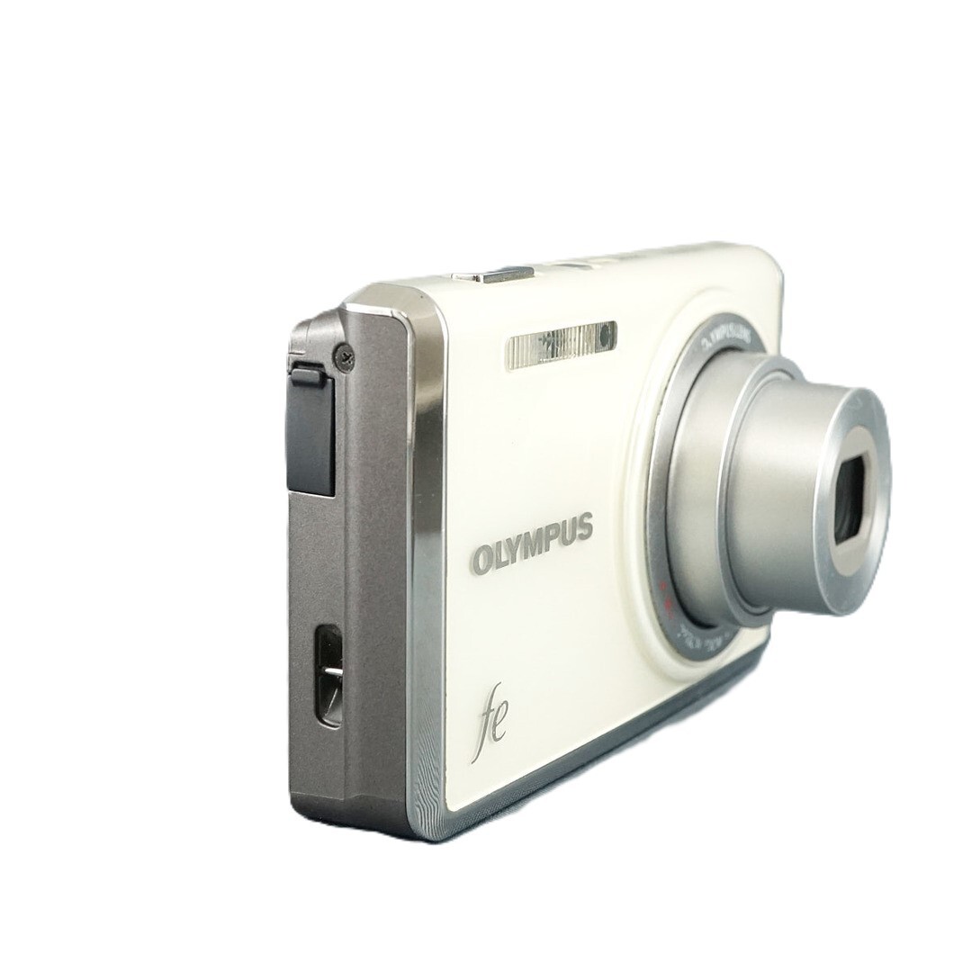 OLYMPUS FE-4030 14MP Compact Digital Camera White Tested