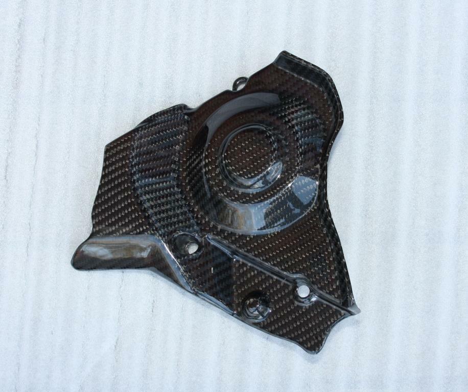 Cache pignon carbone brillant Aprilia RSV4 2009-2015, remplace le plastique usé