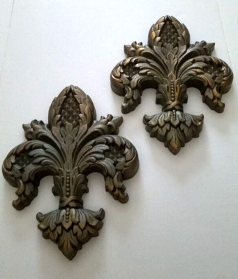 Pair of GIA Inc Fleur Di Les Resin Wall Art Plaques Burnished Pewter 9.25'' x 7''
