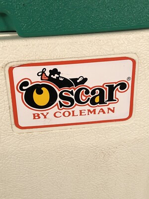 Vintage 1982 OSCAR By Coleman Cooler 16 Quart White Green Lid Made