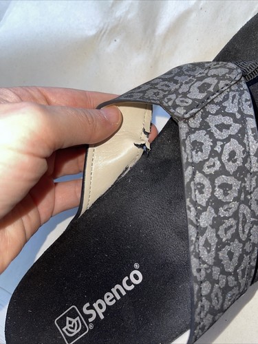 Spenco Women's Gray and Black Metallic Animal Print Thong, Size 10D, New/defect - Picture 4 of 9