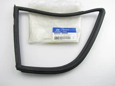 NEW Rear Door Glass Weatherstrip Left Driver For 01-06 Elantra Sedan 835352D000