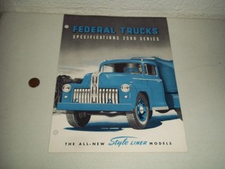 1952 FEDERAL 2500 SERIES STYLE LINER TRUCKS DEALER SALES BROCHURE
